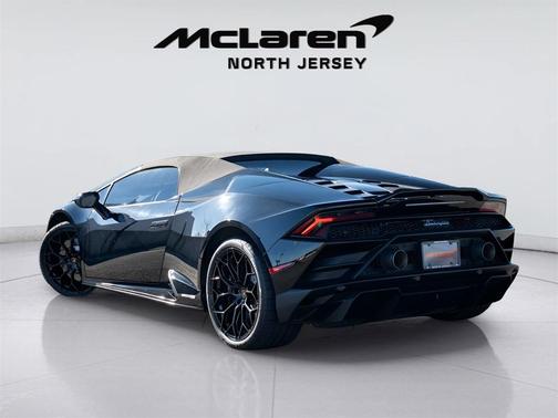 2021 Lamborghini Huracan EVO Spyder