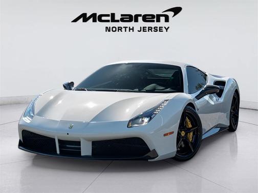 2016 Ferrari 488 GTB Base