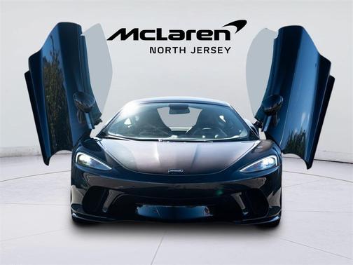 2022 McLaren GT Coupe