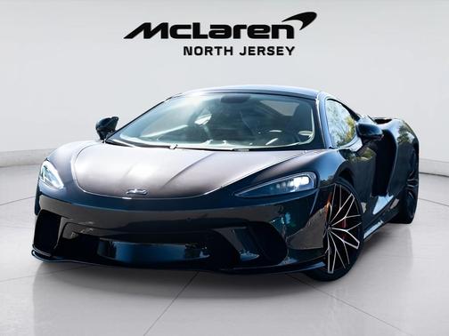 2022 McLaren GT Coupe