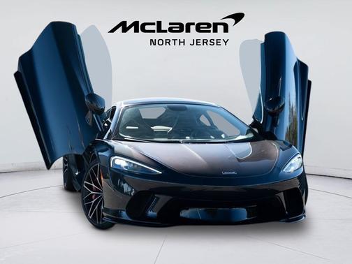2022 McLaren GT Coupe
