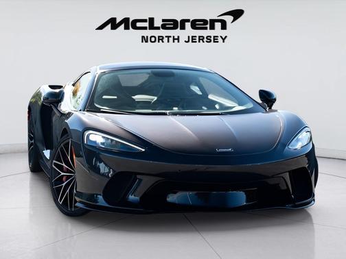 2022 McLaren GT Coupe