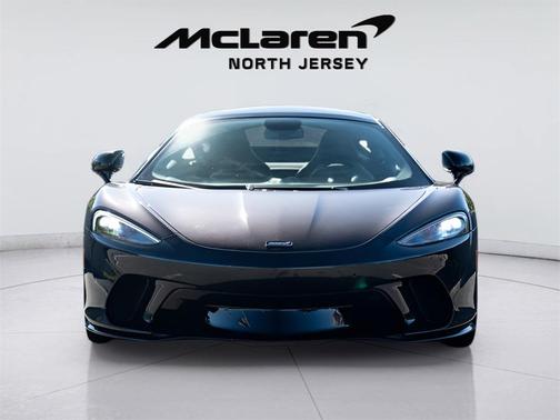 2022 McLaren GT Coupe