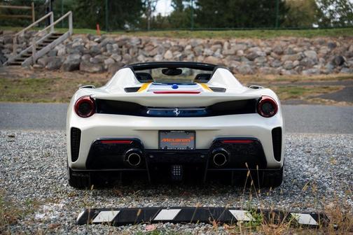 2020 Ferrari 488 Pista Spider Base