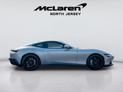 2024 Ferrari Roma Base