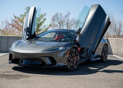 2022 McLaren GT Coupe