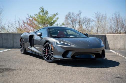 2022 McLaren GT Coupe