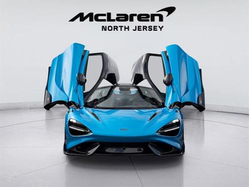 2021 McLaren 765LT Coupe