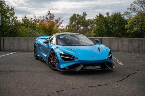 2021 McLaren 765LT Coupe