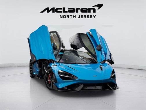 2021 McLaren 765LT Coupe