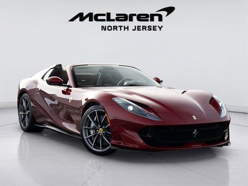 2022 Ferrari 812 GTS Base