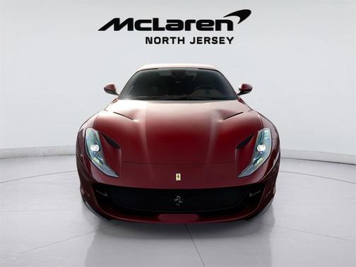 2022 Ferrari 812 GTS Base