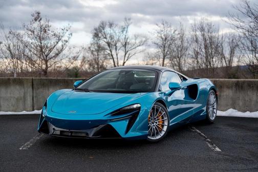 2025 McLaren Artura Vision