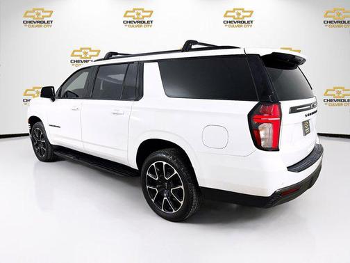 2021 Chevrolet Suburban RST