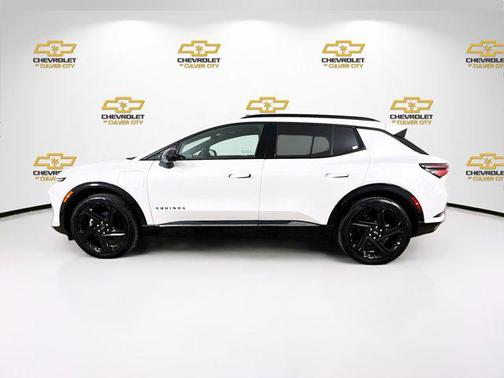 Iridescent Pearl Tricoat 2025 Chevrolet Equinox EV RS