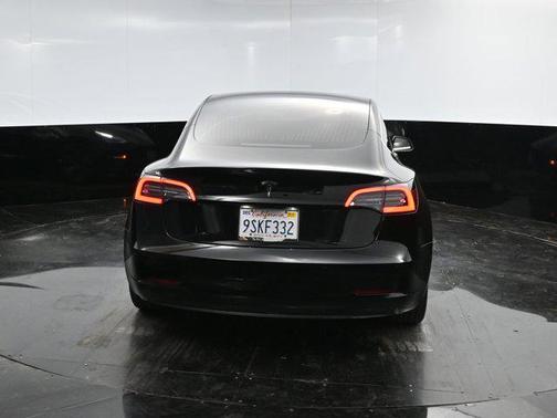 2018 Tesla Model 3 Mid Range