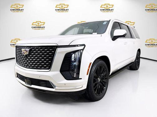 2025 Cadillac Escalade ESV Premium Luxury