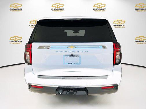 2023 Chevrolet Suburban LS