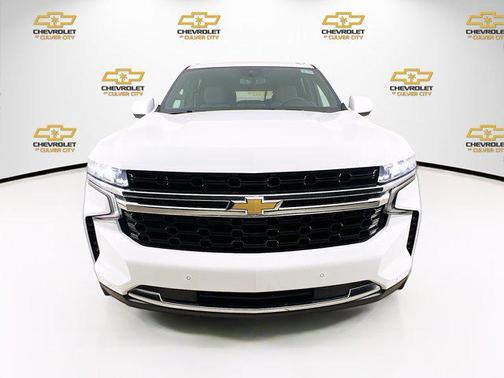 2023 Chevrolet Suburban LS