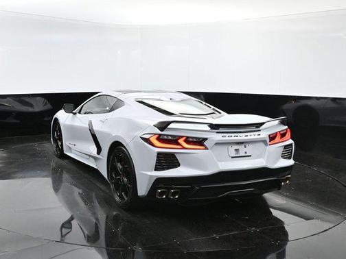 2022 Chevrolet Corvette Stingray w/3LT