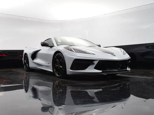 2022 Chevrolet Corvette Stingray w/3LT