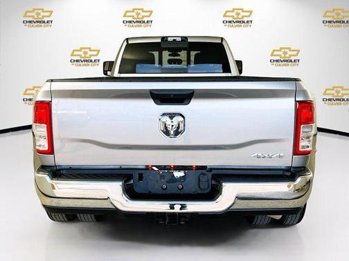 2024 RAM 3500 Tradesman Crew Cab 4x4 8' Box