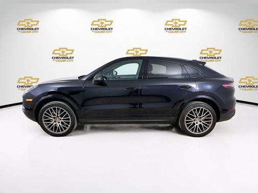 2022 Porsche Cayenne Platinum Edition