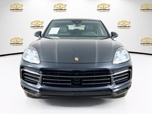 2022 Porsche Cayenne Platinum Edition