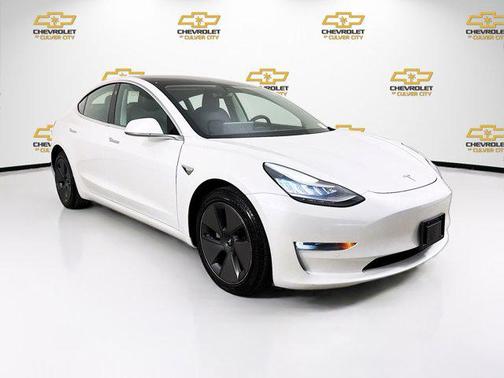 Pearl White Multi-Coat 2020 Tesla Model 3 Long Range