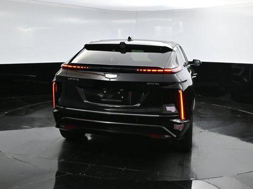 2024 Cadillac LYRIQ Luxury w/1SD