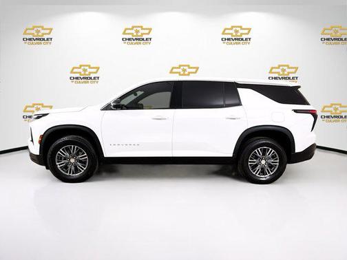 2024 Chevrolet Traverse LS