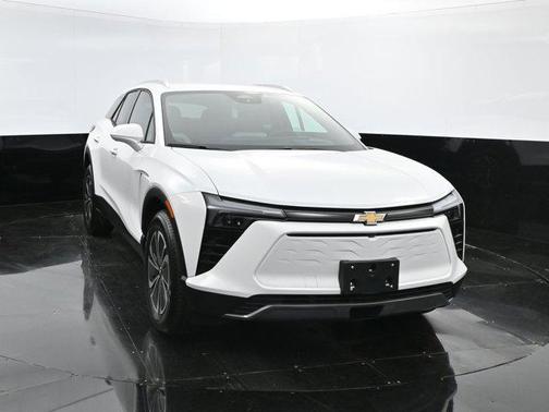 2025 Chevrolet Blazer EV AWD LT