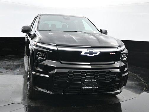 2025 Chevrolet Silverado EV RST