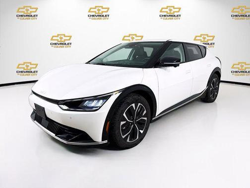 2022 Kia EV6 Wind
