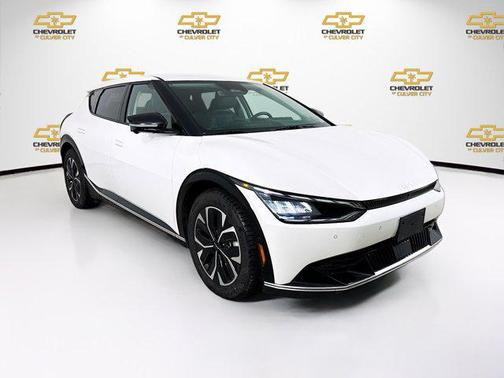 2022 Kia EV6 Wind