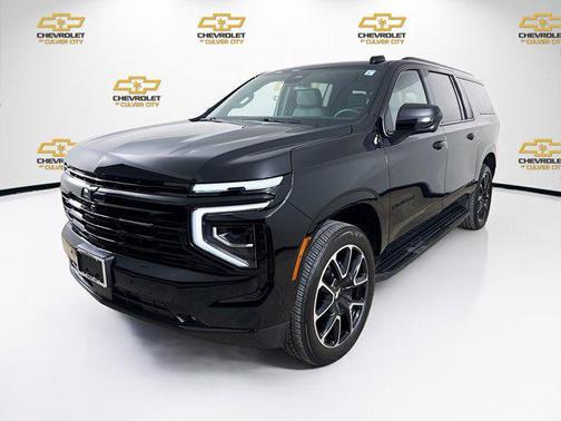 2025 Chevrolet Suburban RST