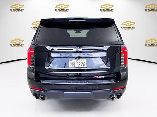 2025 Chevrolet Suburban RST