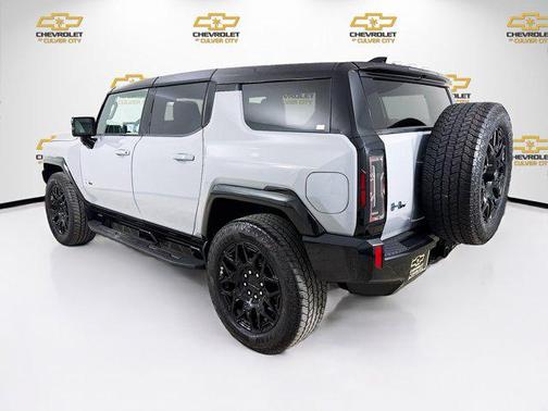 2024 GMC HUMMER EV SUV 2X