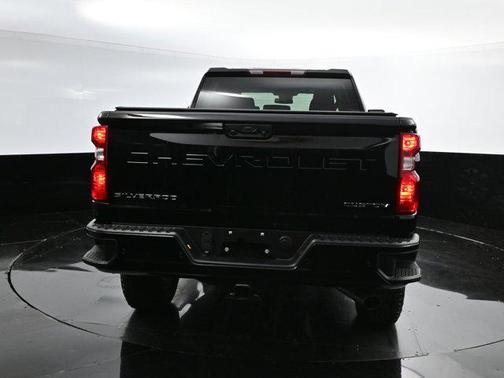 2025 Chevrolet Silverado 2500 Custom