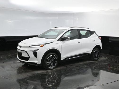 2022 Chevrolet Bolt EUV FWD Premier
