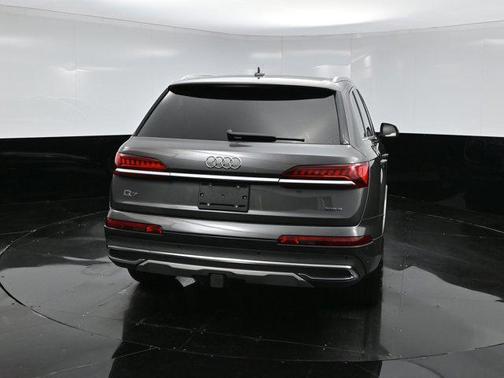 2021 Audi Q7 55 Premium