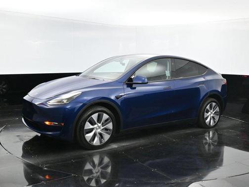 2023 Tesla Model Y Long Range Dual Motor All-Wheel Drive