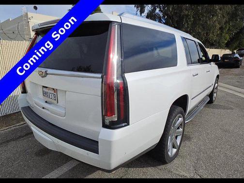 2019 Cadillac Escalade ESV Luxury