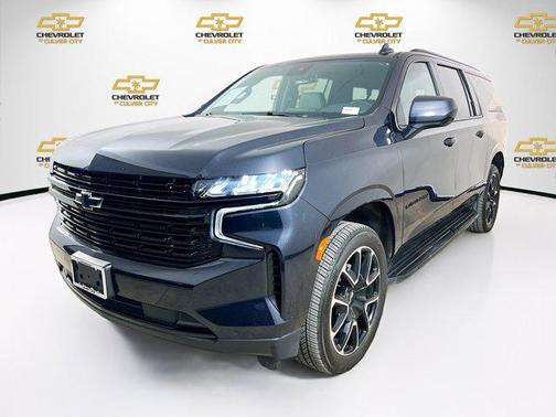 2023 Chevrolet Suburban RST