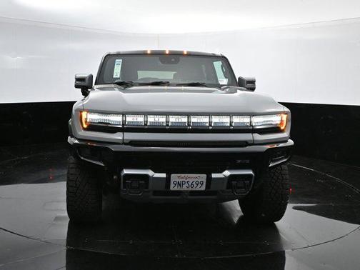 2024 GMC HUMMER EV SUV 2X