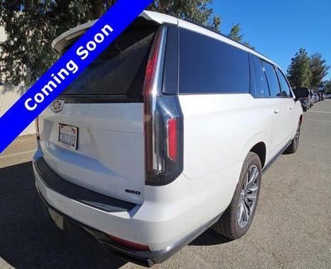 2023 Cadillac Escalade ESV Sport Platinum