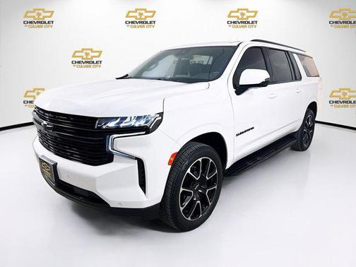 2024 Chevrolet Suburban RST