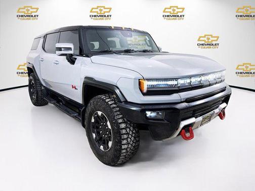 2024 GMC HUMMER EV SUV 2X