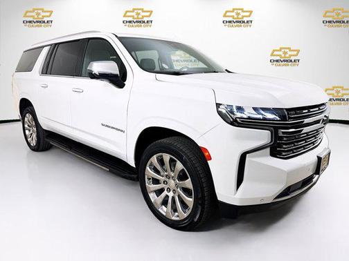 Summit White 2021 Chevrolet Suburban Premier