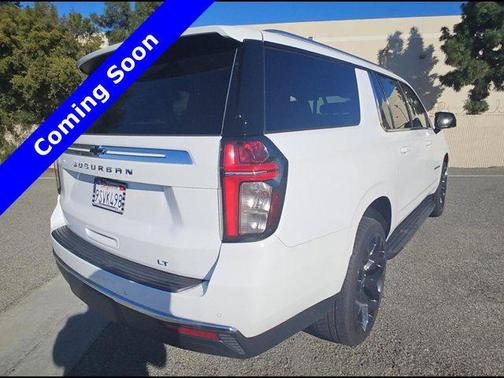 2024 Chevrolet Suburban LT